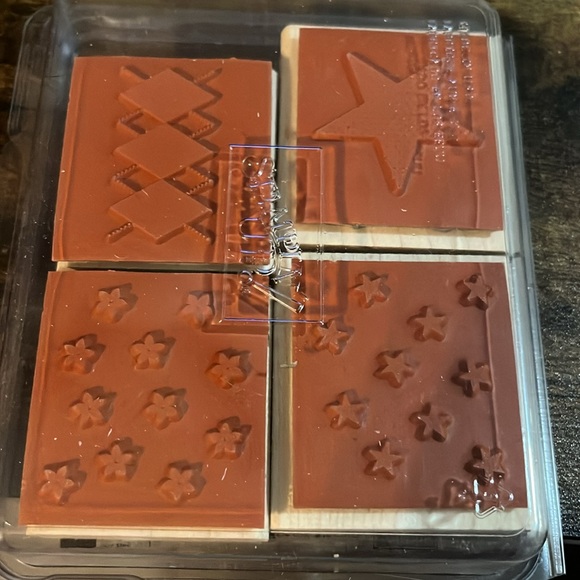 Stampin’ Up! Set of 4 stamps called Classic Backgrounds. Never used. - Picture 2 of 2